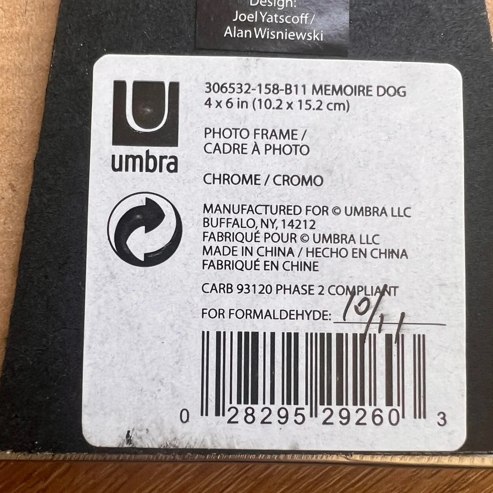 Umbra Memoire Dog Photo Frame 4x6 Chrome Silver Puppy Figurine Brand New